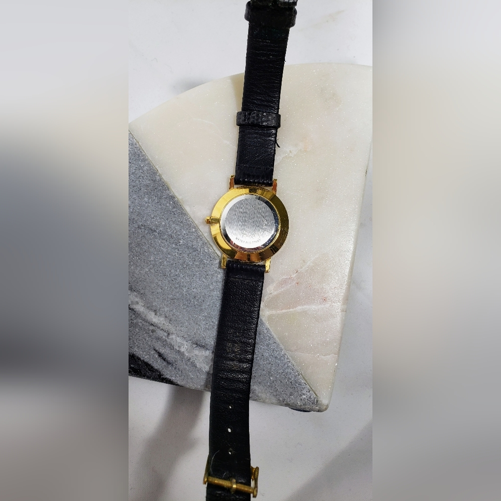 Movado 87-45-882, Museum dial w/original leather strap and clasp. - Picture 3 of 11